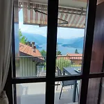 Blu Dipinto Di Blu - View - Perledo