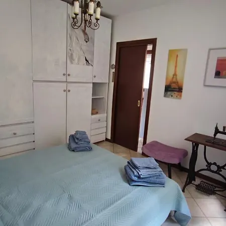 Holiday home Blu Dipinto Di Blu - View - Perledo