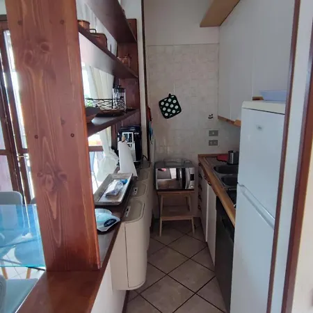 Blu Dipinto Di Blu - View - *