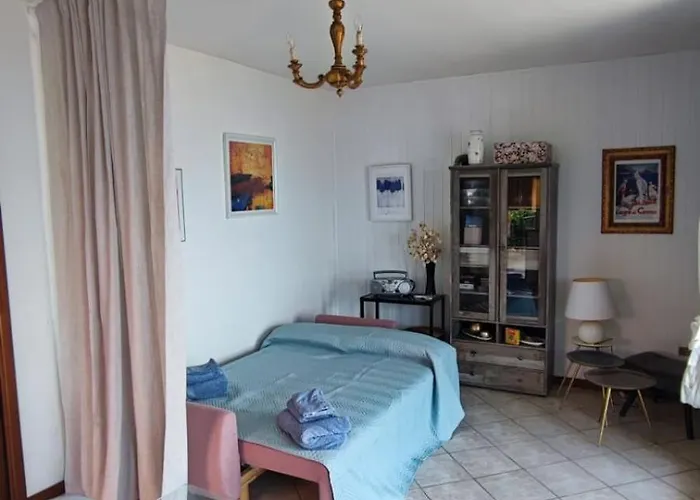 Vakantiehuis Blu Dipinto Di Blu - View - *