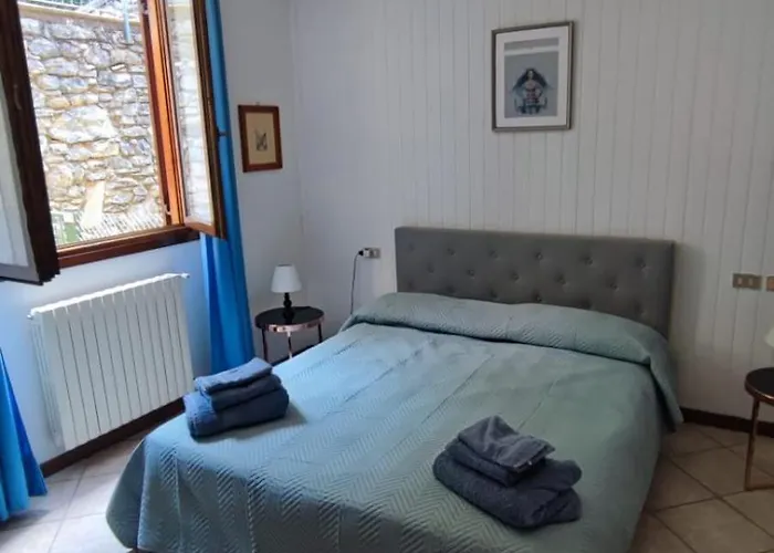 Vakantiehuis Blu Dipinto Di Blu - View - *