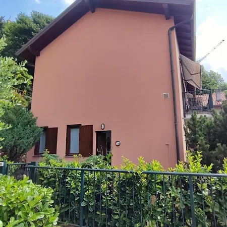 Tatil Evi Blu Dipinto Di Blu - View - *